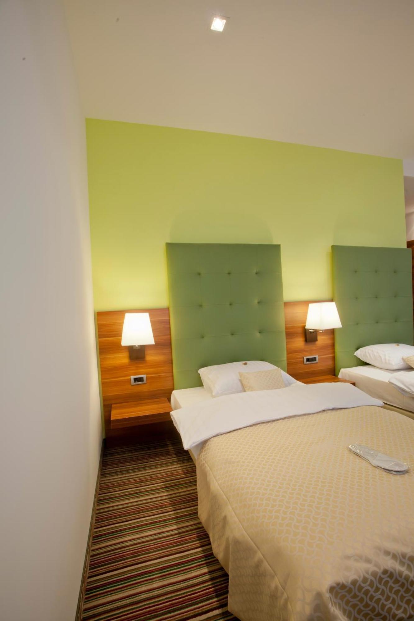 Hotel Sport Ivanic-Grad Luaran gambar
