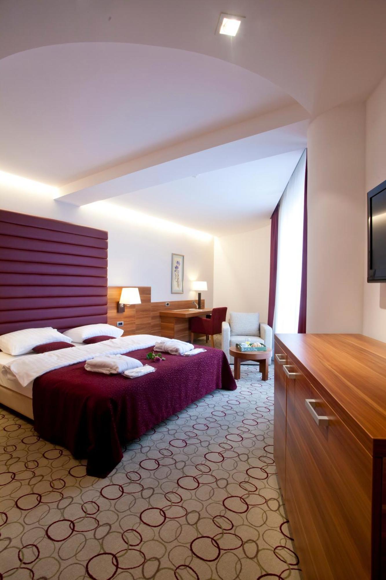 Hotel Sport Ivanic-Grad Luaran gambar