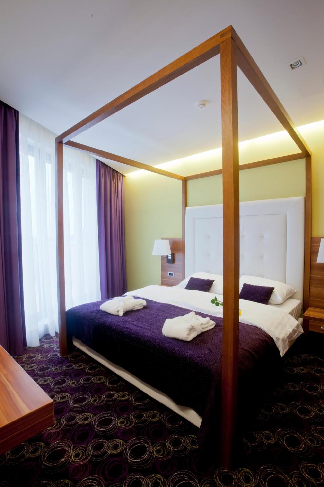 Hotel Sport Ivanic-Grad Luaran gambar